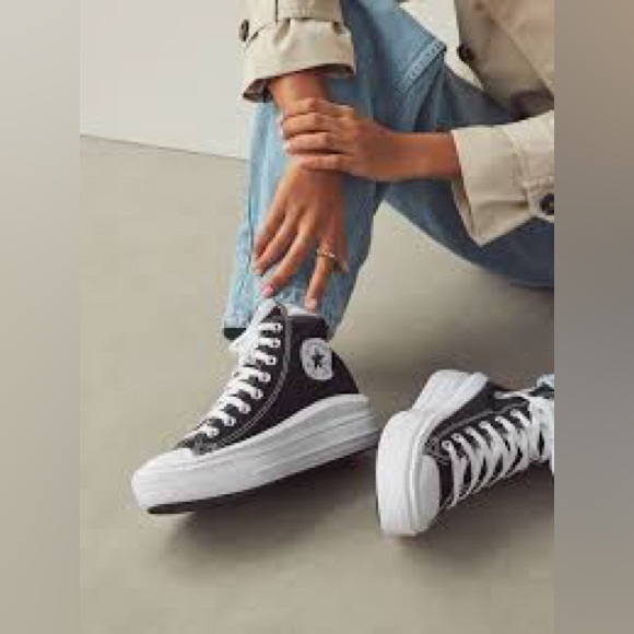 Converse Shoes - Converse Chuck Taylor All Star Move Platform Hi Women Size 9 Black/White
